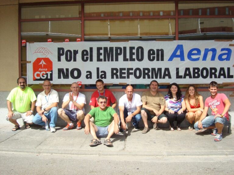 Foto CGT AENA 2012.jpg