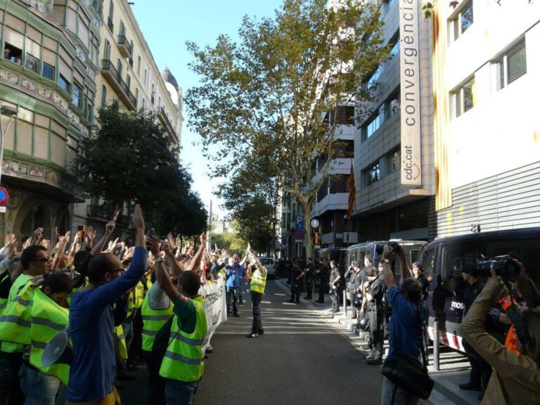 Huelga BSM Barcelona oct 2012.jpg