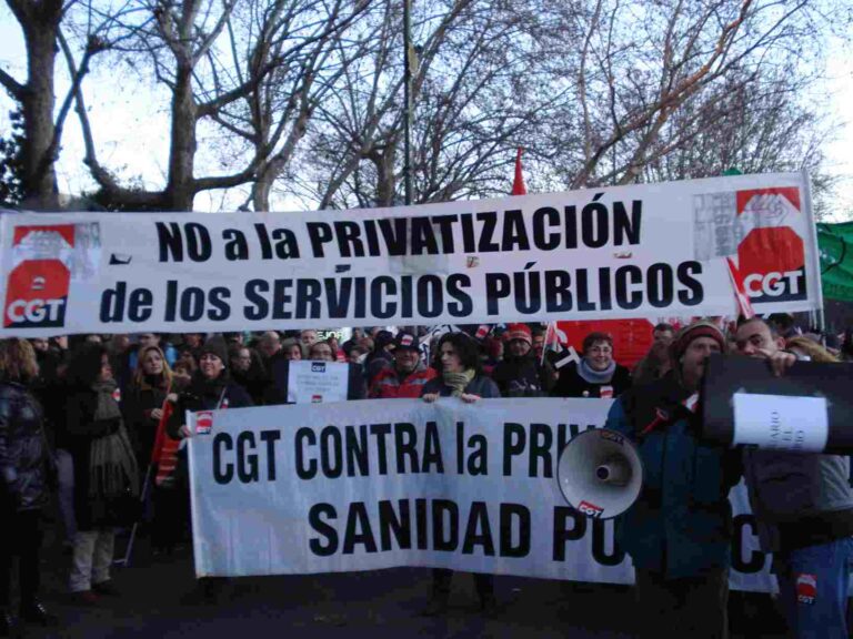 MANIFESTACION CONTRA LOS RECORTES 7-01-2012 008.jpg