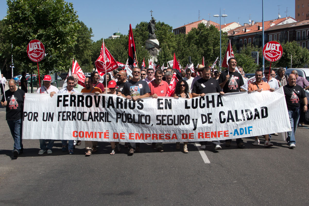 Huelga ferroviarios Valladolid 2012 3.jpg