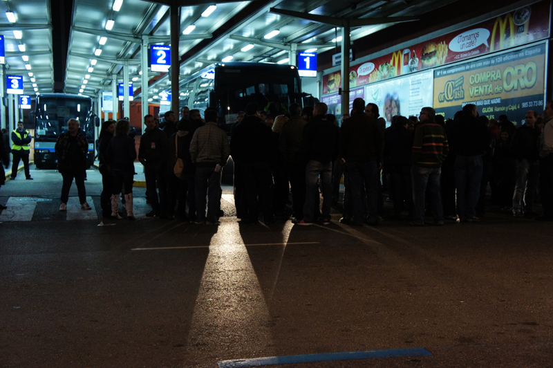 HG 29S Gijon piquete en ALSA 2012.jpg