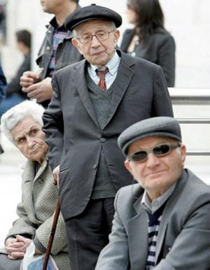 comite-expertos-propone-pensiones-puedan-bajar.jpg