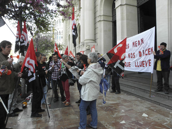 Concentr 5-A Correos Valencia 2013 2.jpg