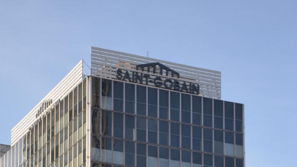 bbva-pone-a-la-venta-la-torre-saint-gobain-en-pleno-corazon-de-madrid.jpg