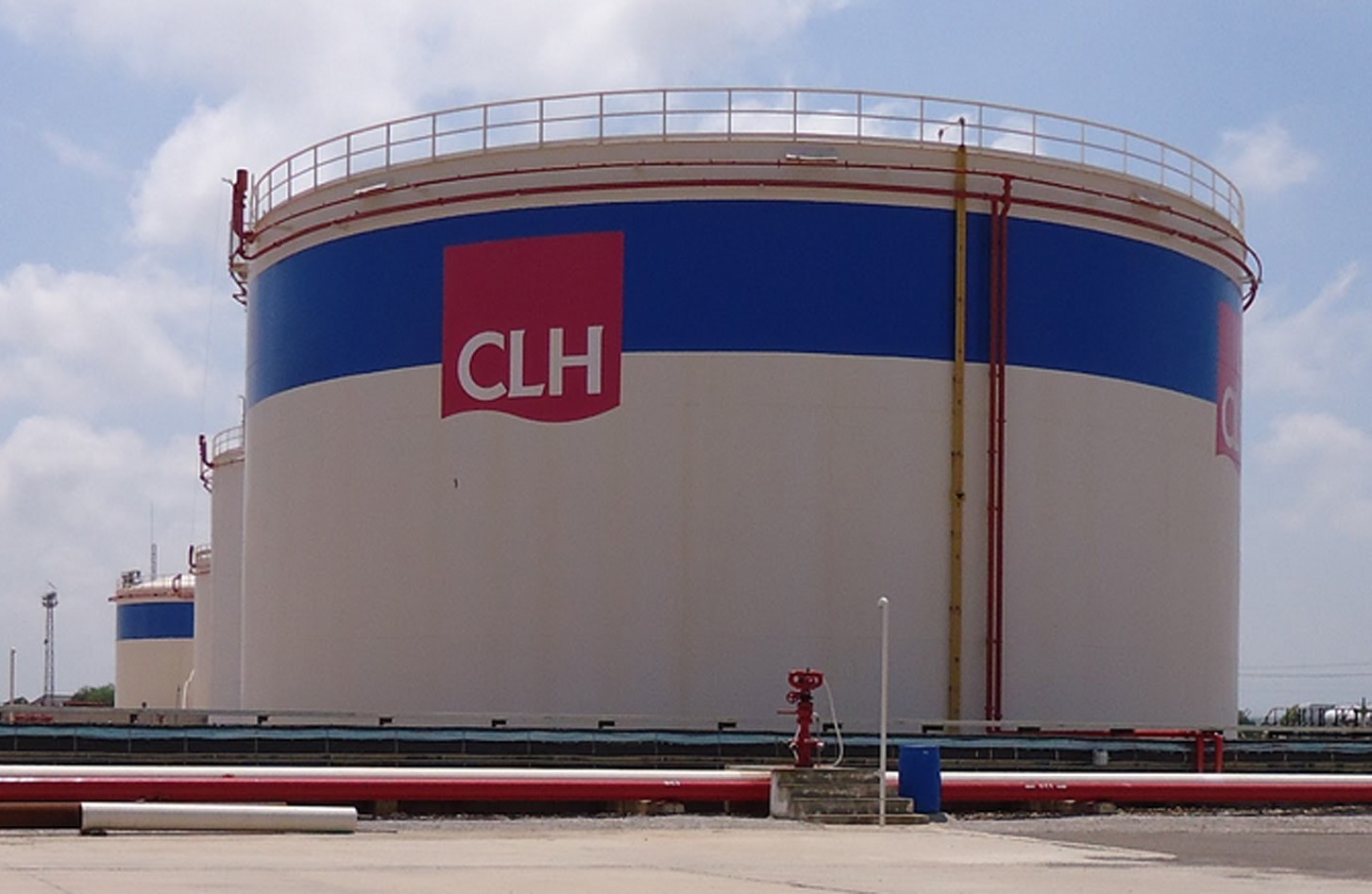 0003CLH_ok.jpg