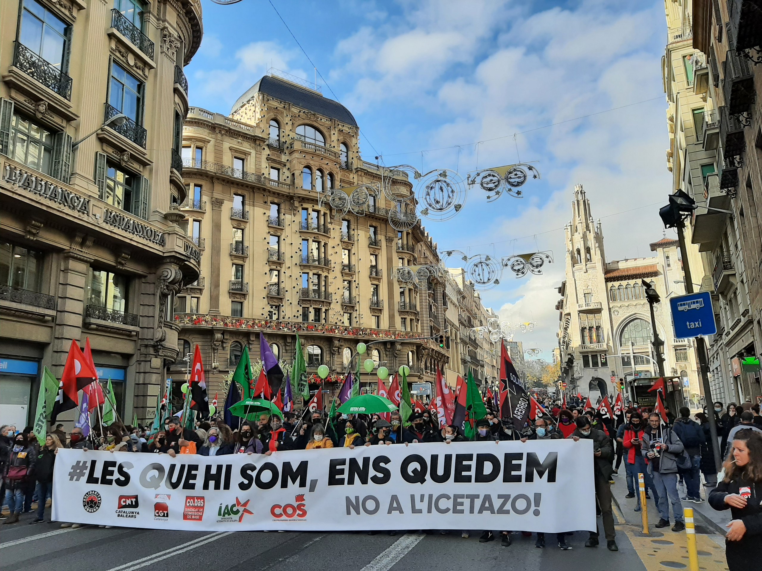 Imagen de Convalidado el decreto que obliga a la convocatoria nuevos concursos de méritos en la Administración Pública