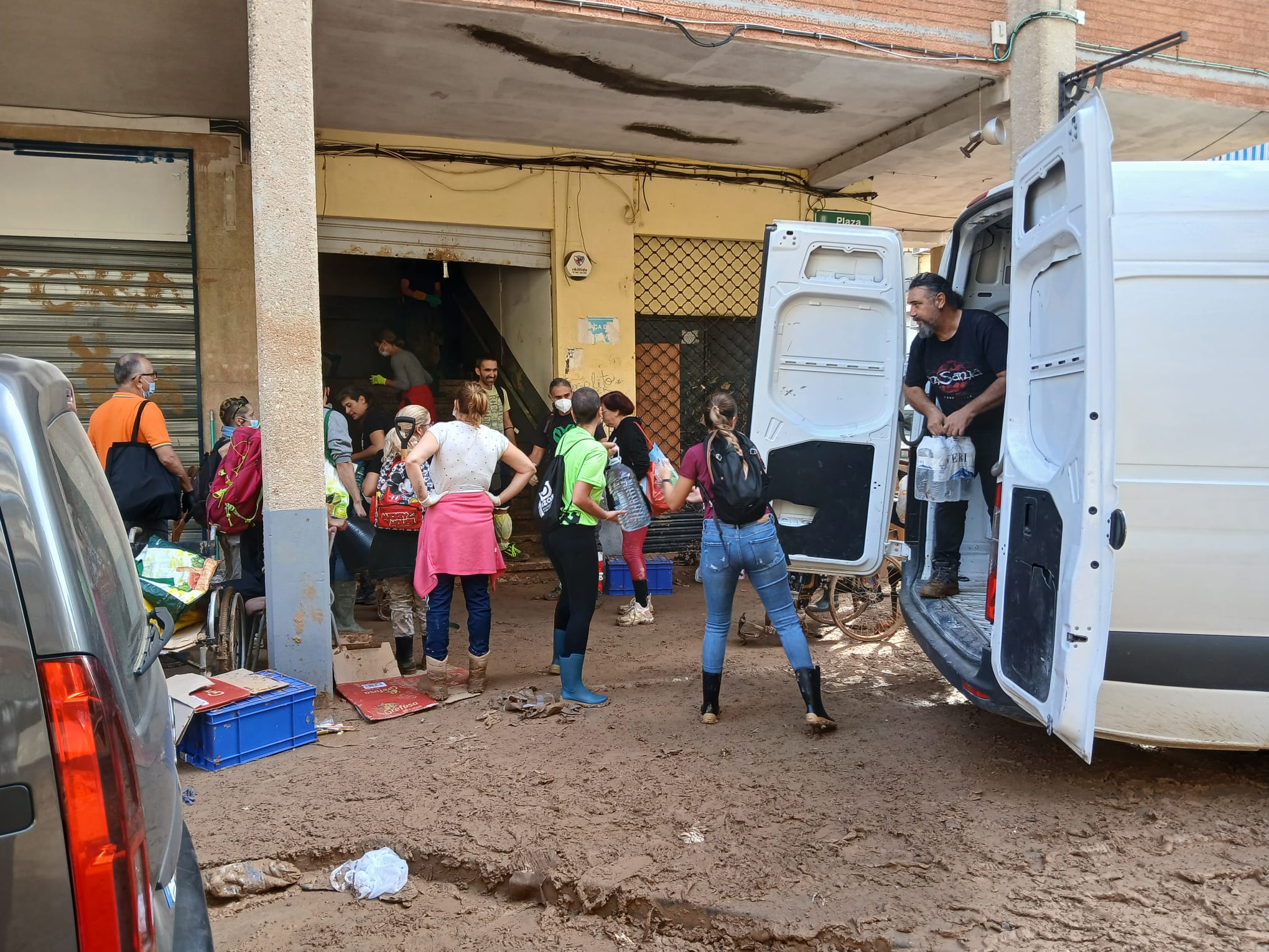 Imagen de La clase trabajadora organizada frente a la DANA en el País Valenciano.