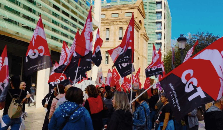 El Gobierno vende como logro la precariedad y la inestabilidad instaladas en el mercado laboral.