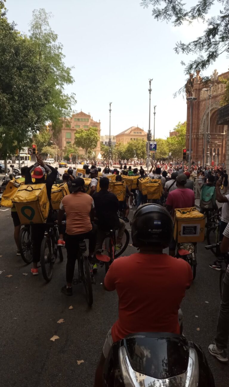 Dos trabajadores de CGT en Glovo en la acusación popular contra Óscar Pierre