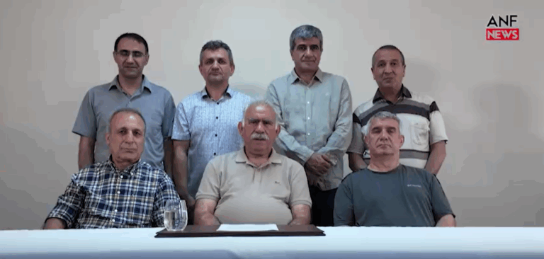 Nuevo llamamiento histórico de Abdullah Öcalan