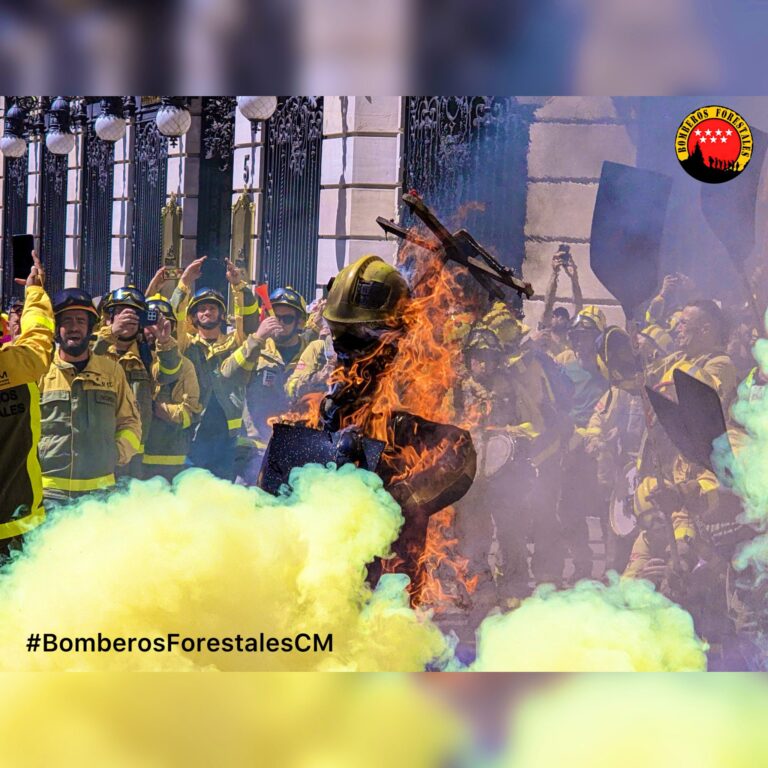 Los bomberos y bomberas forestales de la C.M. vuelven a la huelga. Esta vez, INDEFINIDA