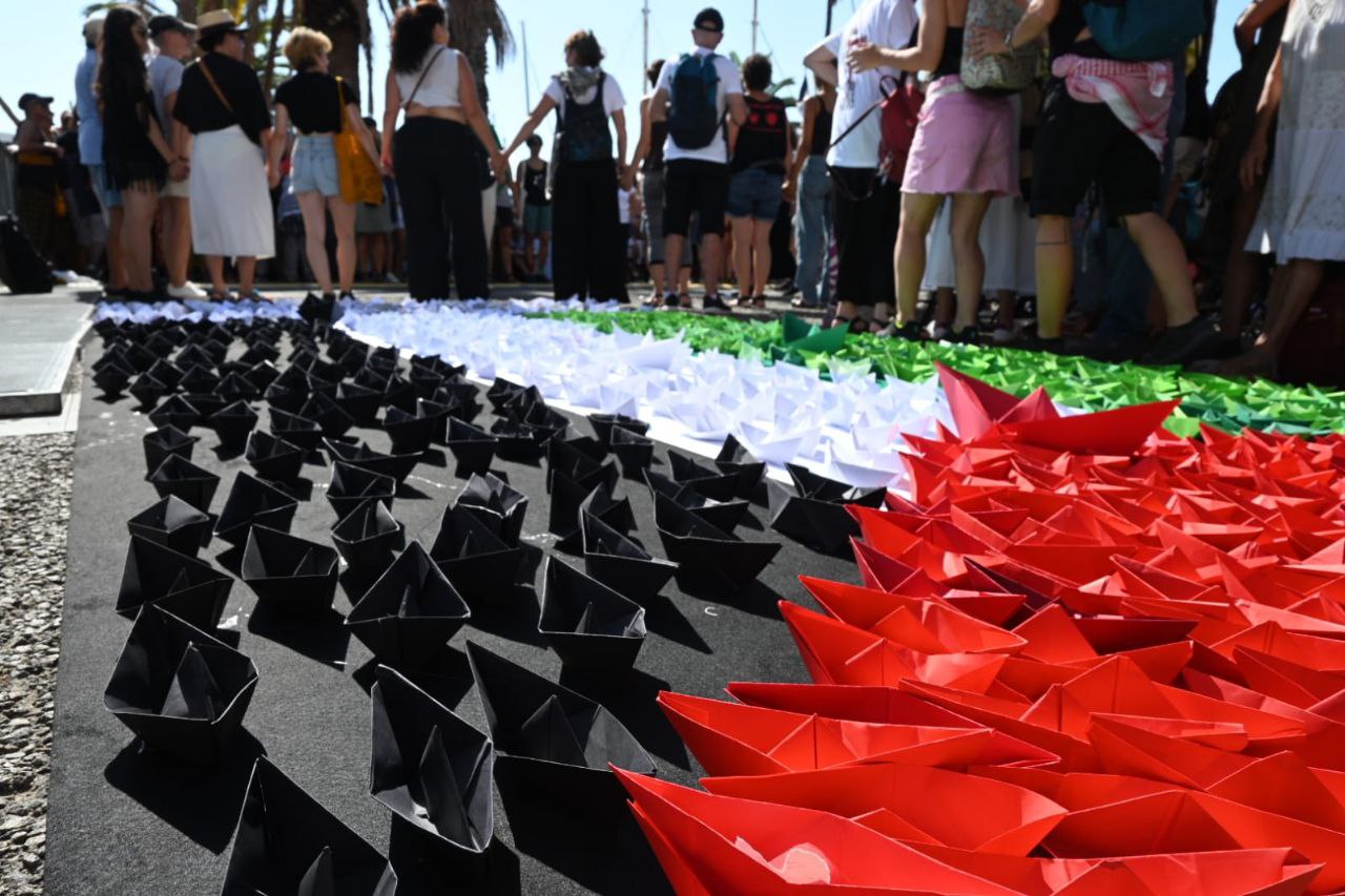 Imagen de CGT muestra su apoyo a la Flotilla Internacional SUMUD.