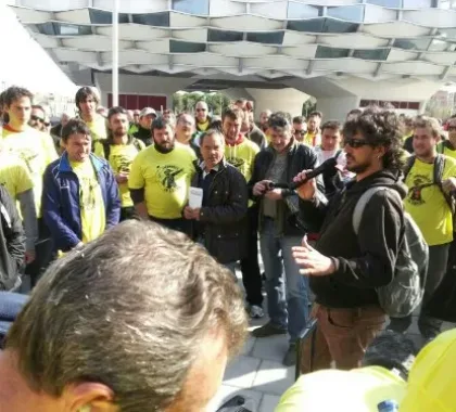Imagen de La plantilla de FCC Zaragoza demanda a la empresa por negarse a subir los salarios.
