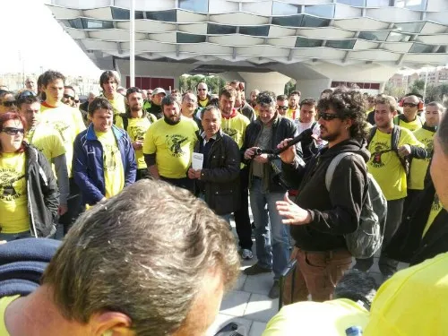 Imagen de La plantilla de FCC Zaragoza demanda a la empresa por negarse a subir los salarios.