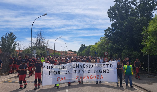 Imagen de Las trabajadoras de CAF en Zaragoza respaldan la firma de un nuevo convenio colectivo.